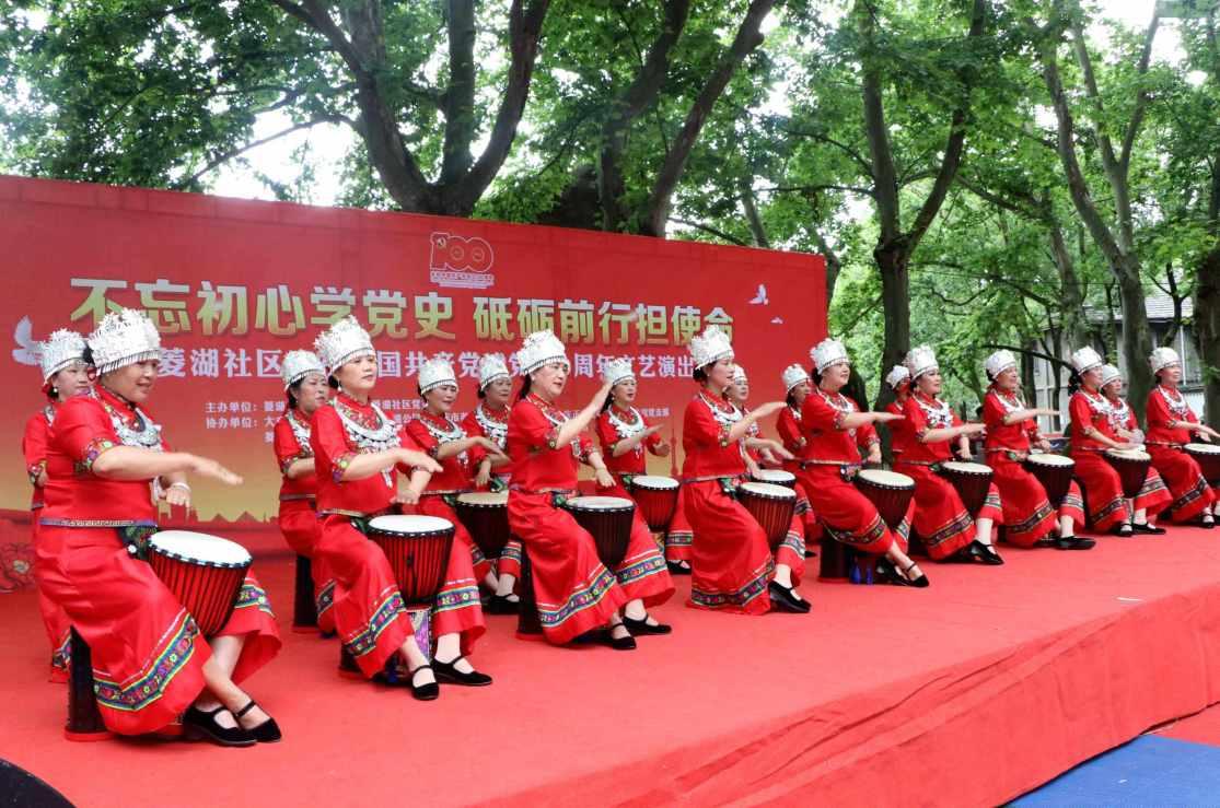 安丘市:开展“无证明城市”进社区,智慧社区共享美好生活